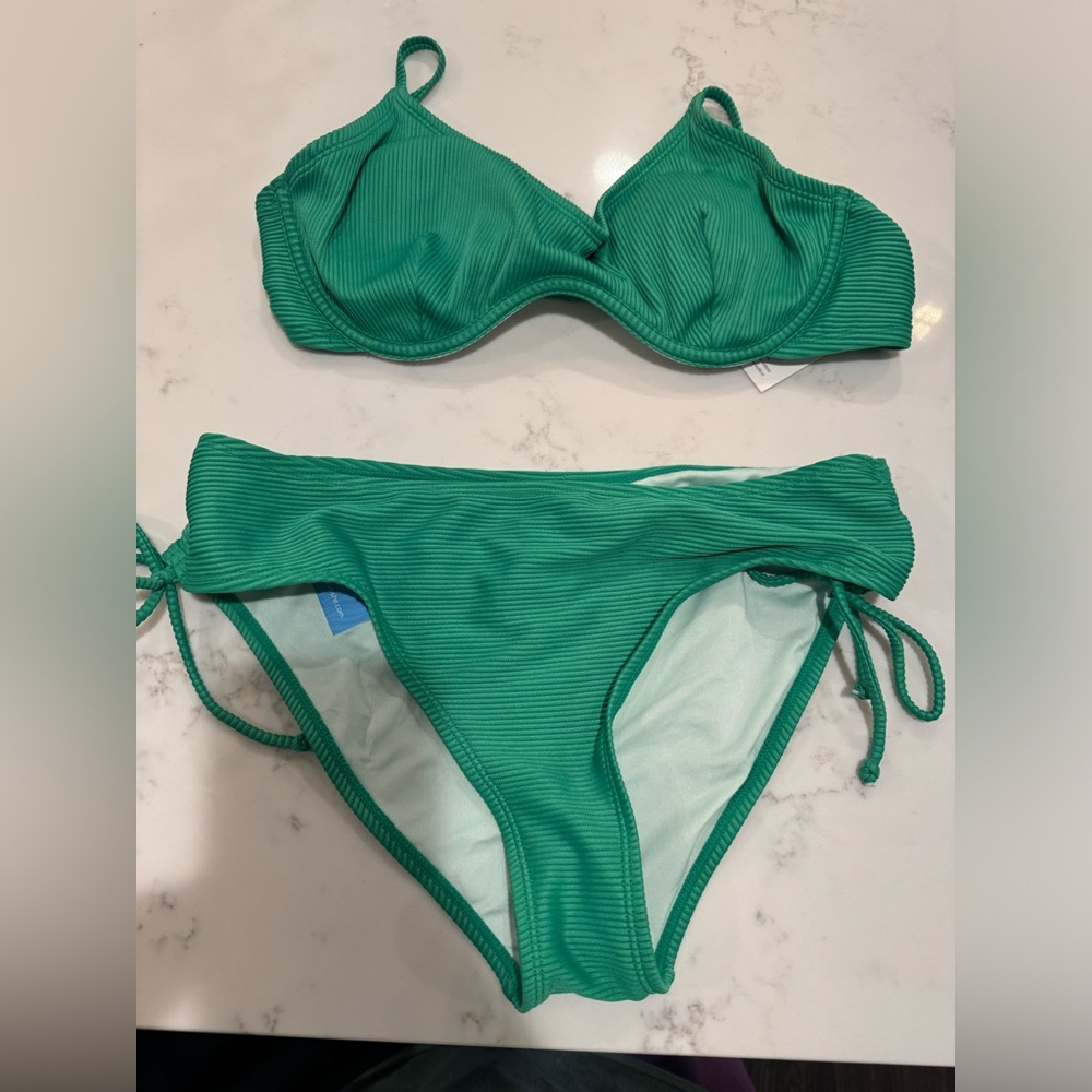 Cupshe green bikini
